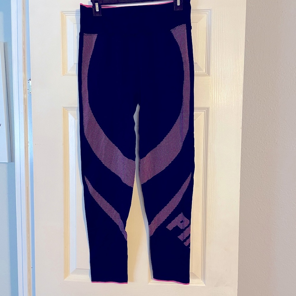 VS PINK Seamless Active Tights